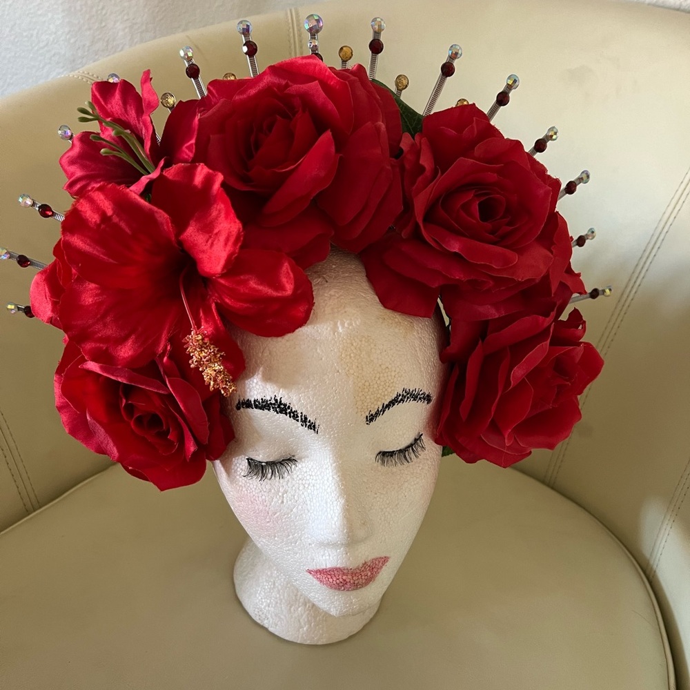 Halo/crown headpiece fabric headband with fabric flowers